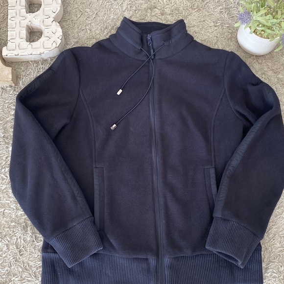 BMW Women's Zip Up Sweater Jacket (Medium) - Picture 2 of 8